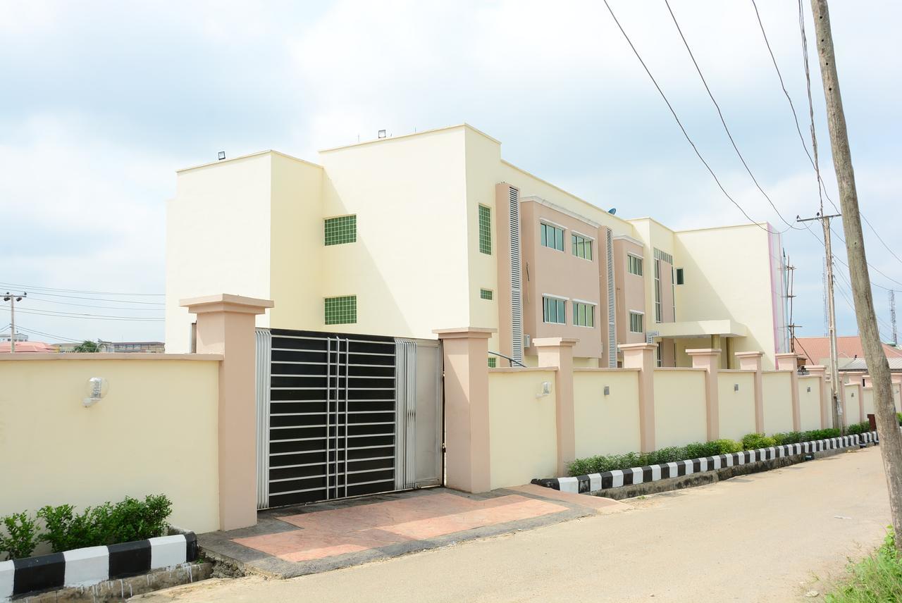 Fawzy Hotel Ibadan Exterior foto